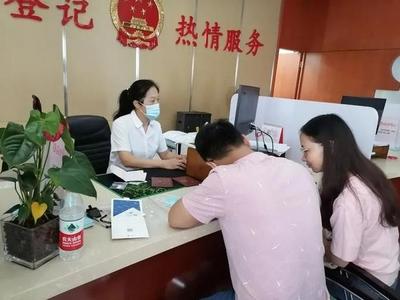 为爱“加班”，情满双节 蜀山区民政局婚姻登记服务“不打烊”