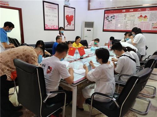 遂宁市船山区民政局多举措做好“七夕节”婚姻登记工作 婚姻服务
